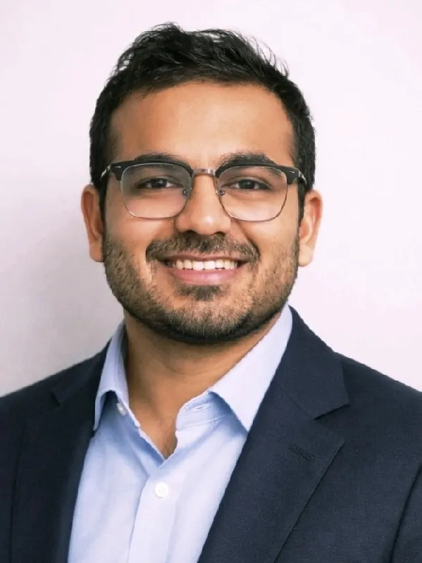 Jishan Desai headshot