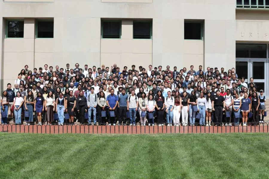 group photo of new students