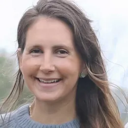 Photo of Courtney Knights