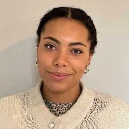Photo of Maya Ogonah