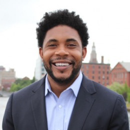 Jonathan E. Collins Headshot