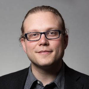 alexander_urban_headshot